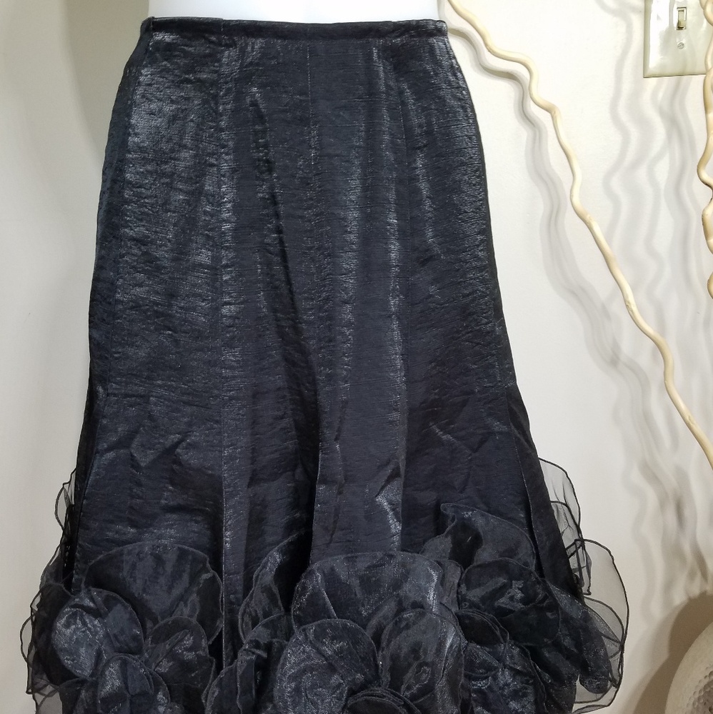 Simon Chang Ruffled Skirt Sz 4